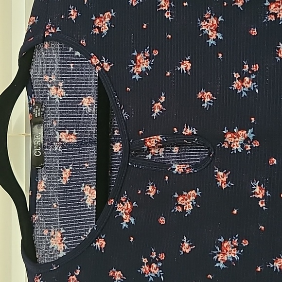 Navy Blouse - Picture 2 of 3